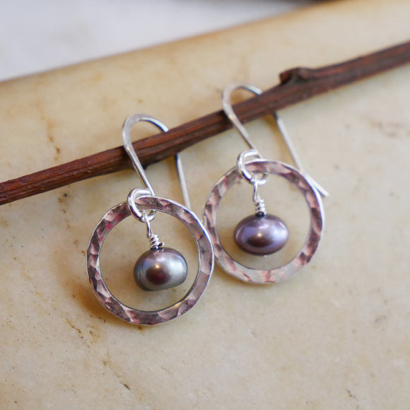 Pearl Hammered Hoops Silver
