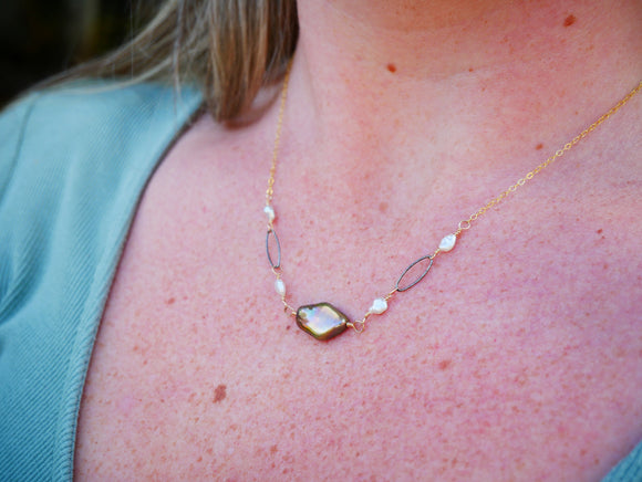 Freshwater Pearl Necklace Gold and Silver